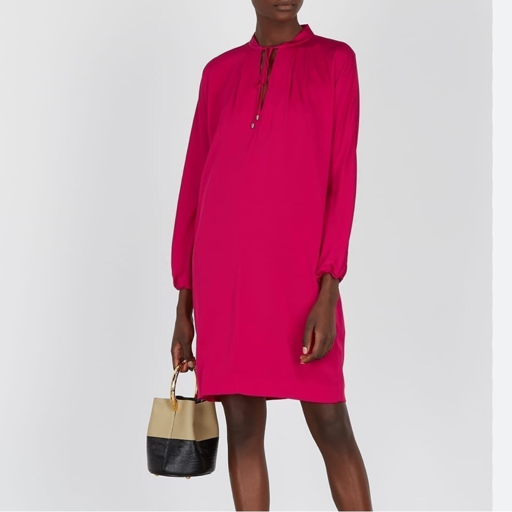 SALE ** DianeVon Furstenberg silk dress - hot pink sz 4 with pockets